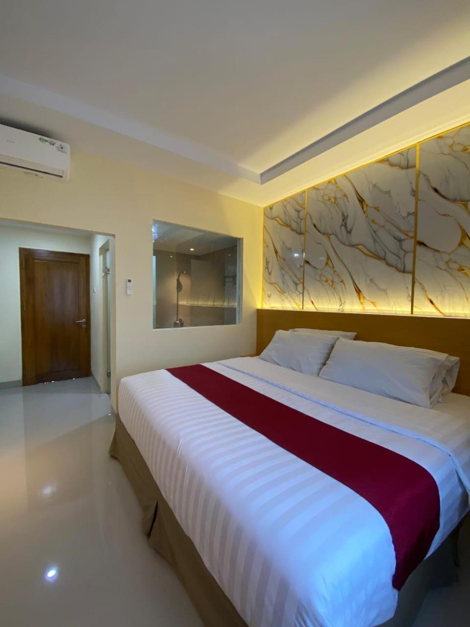 Wisma Hn Selang Esterno foto