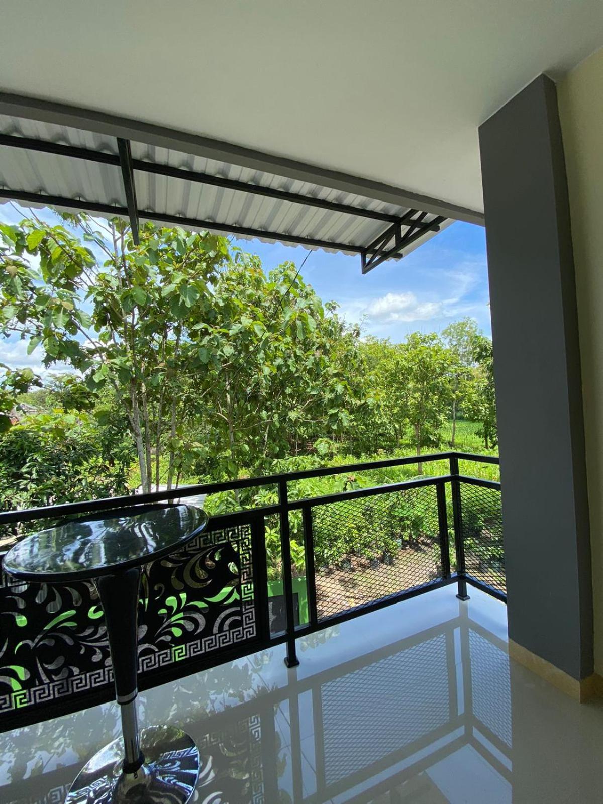 Wisma Hn Selang Esterno foto